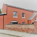 Stables At The Coach House Apartments
